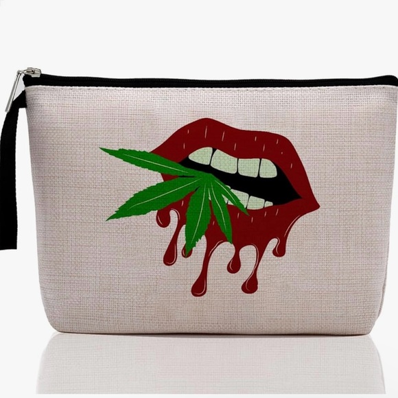 ❤️LIKE to be notified when I go LIVE ❤️ - Picture 10 of 16